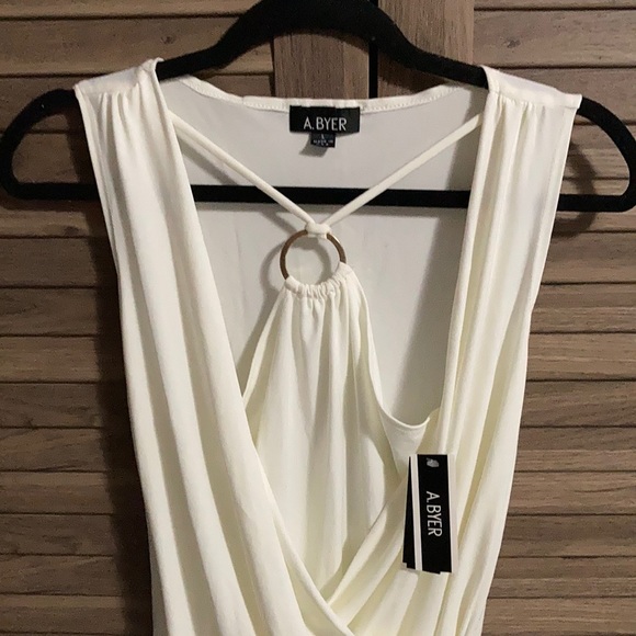 A. Byer Tops - A. Burr - NWT - Women’s Blouse (L)